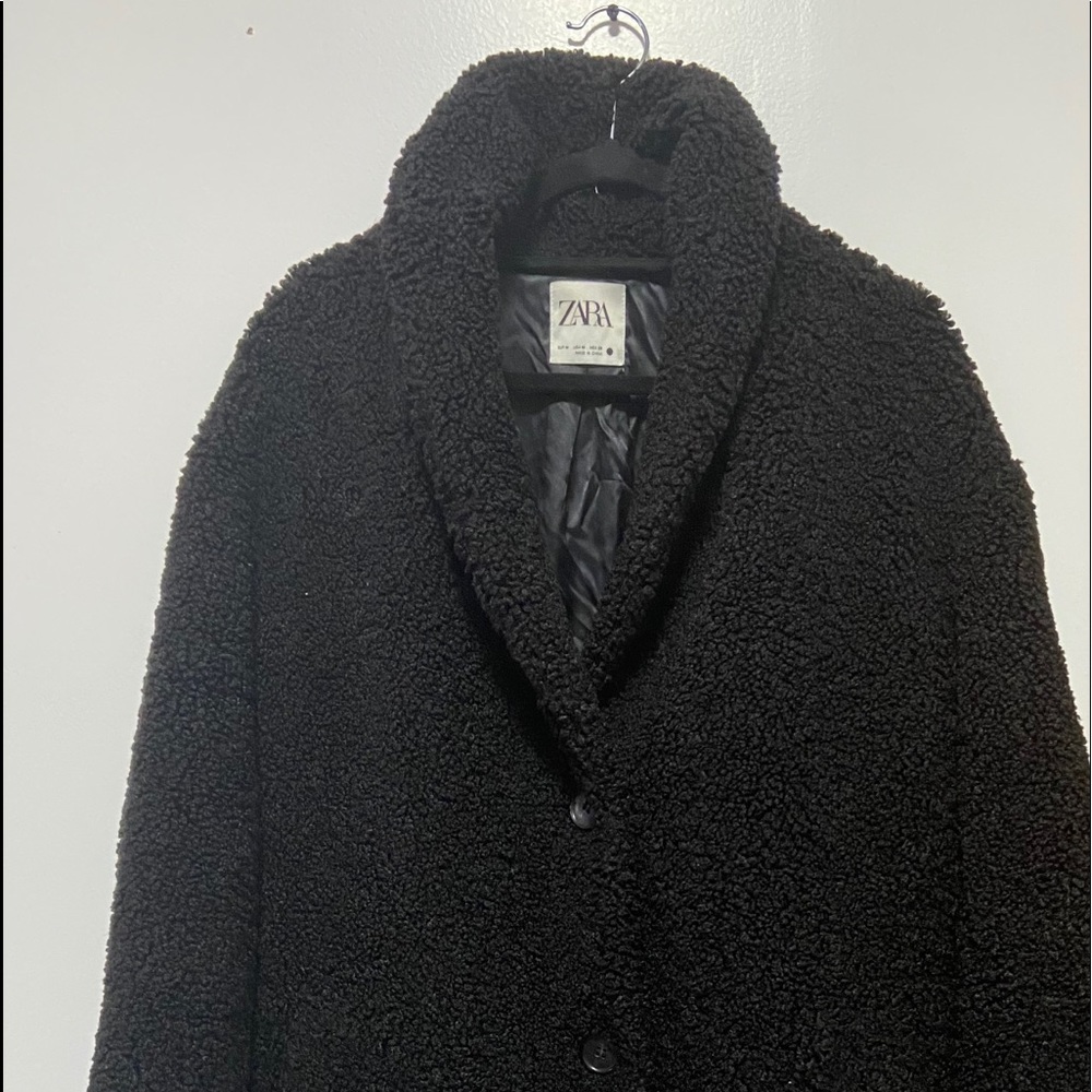 Zara - Picture 2 of 6